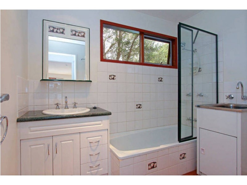 11 Nalong Street, Rye VIC 3941