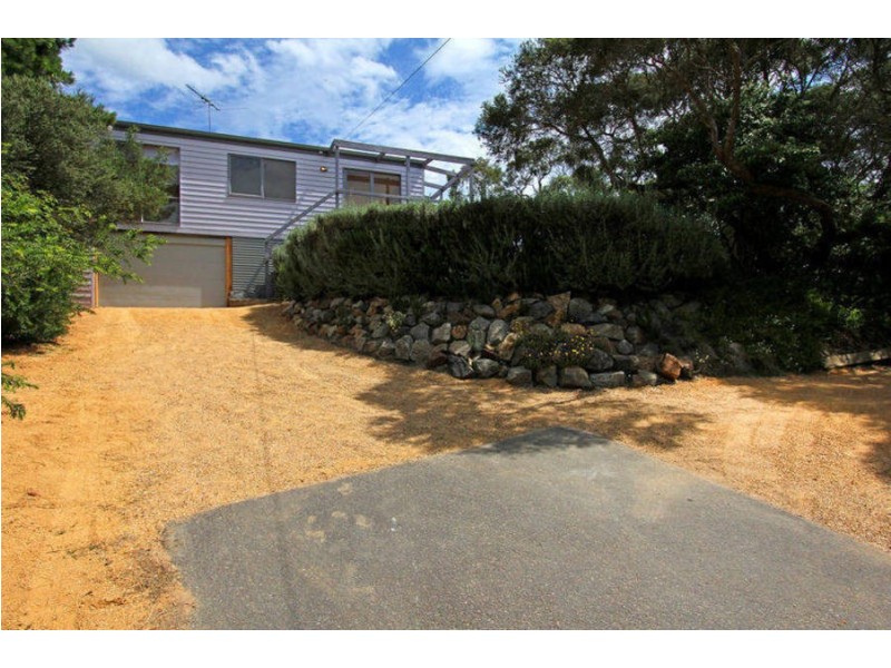 11 Nalong Street, Rye VIC 3941