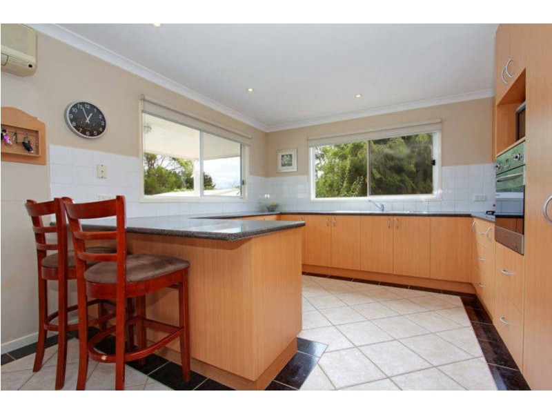 11 Ruyton Drive, Rosebud VIC 3939