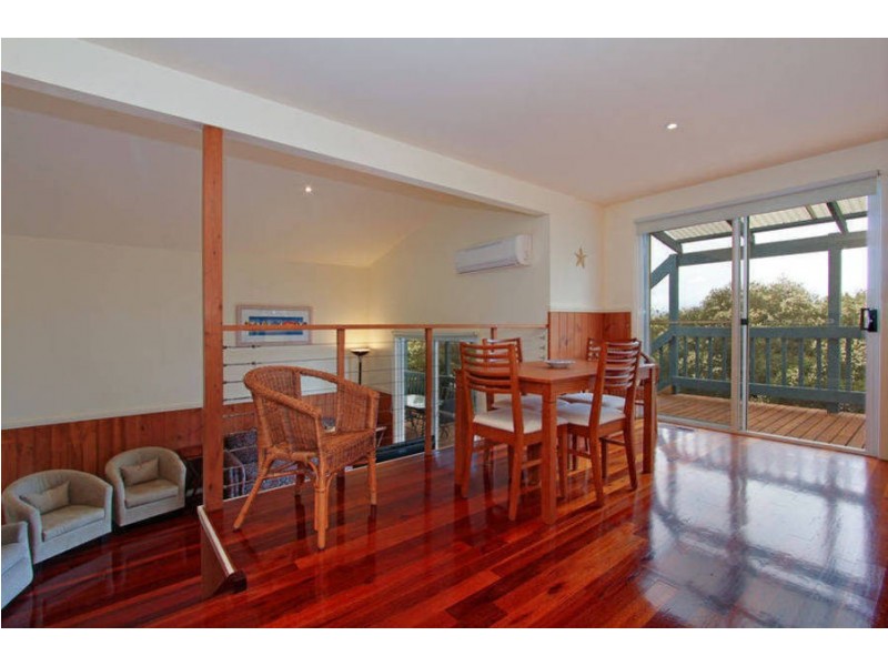 6 Nalong Street, Rye VIC 3941