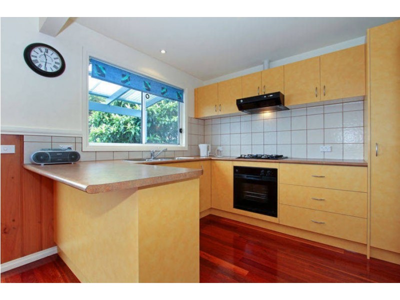 6 Nalong Street, Rye VIC 3941