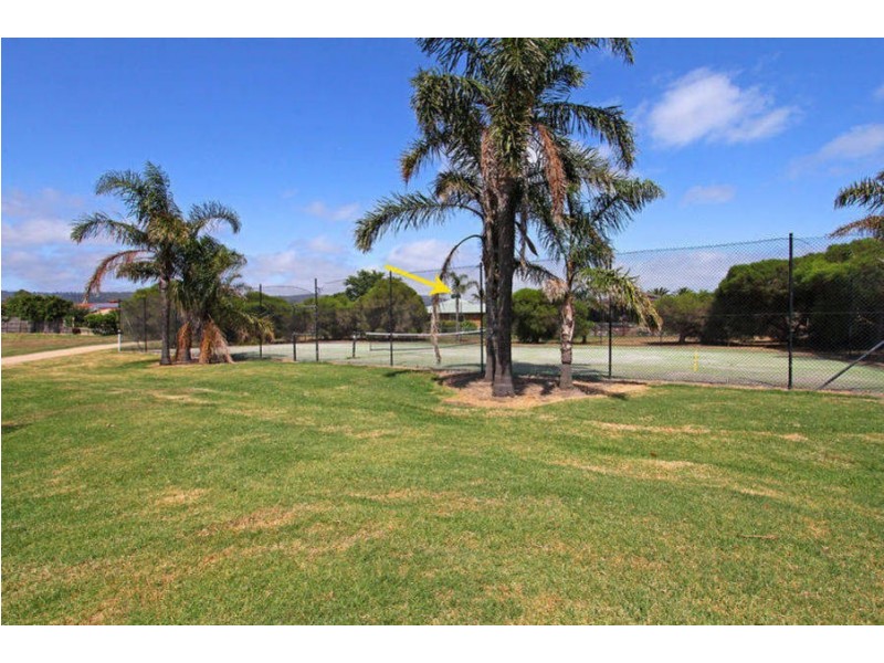4 Fairway Drive, Safety Beach VIC 3936