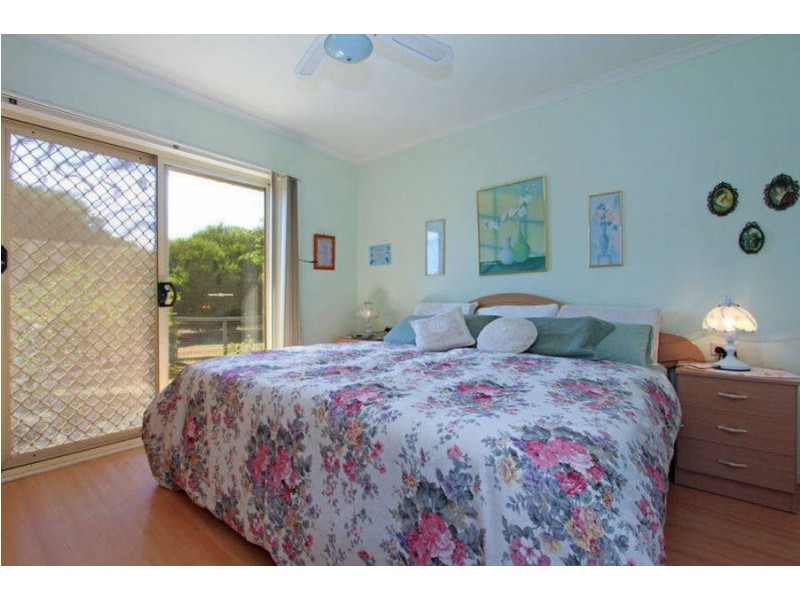 4 Fairway Drive, Safety Beach VIC 3936
