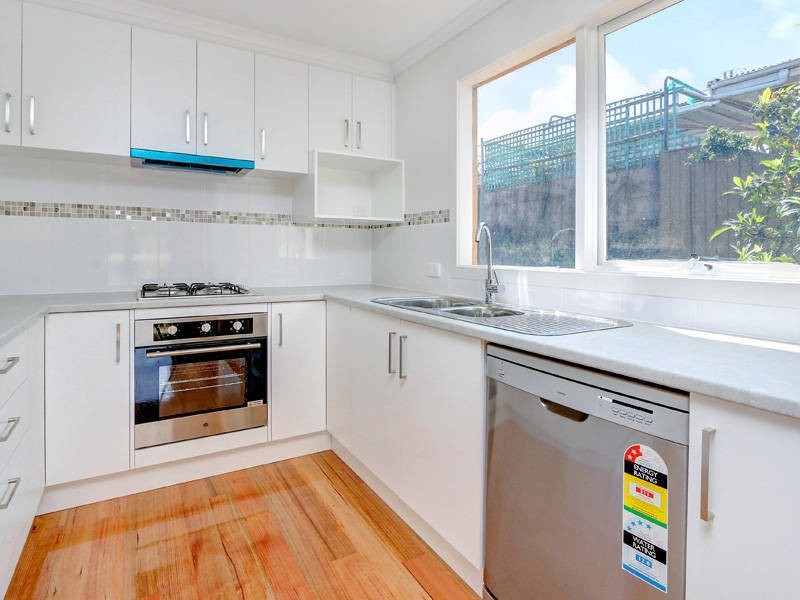 4 Yarrayne Street, Rye VIC 3941