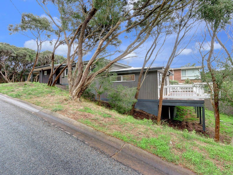 4 Yarrayne Street, Rye VIC 3941