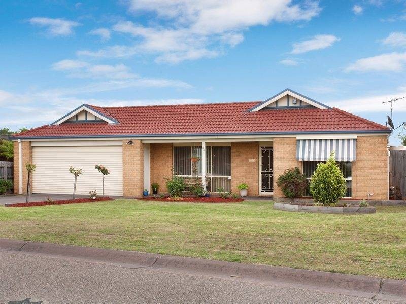34 Curlew Drive, Rosebud VIC 3939