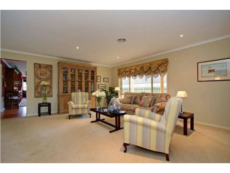 61 Country Club Drive, Safety Beach VIC 3936