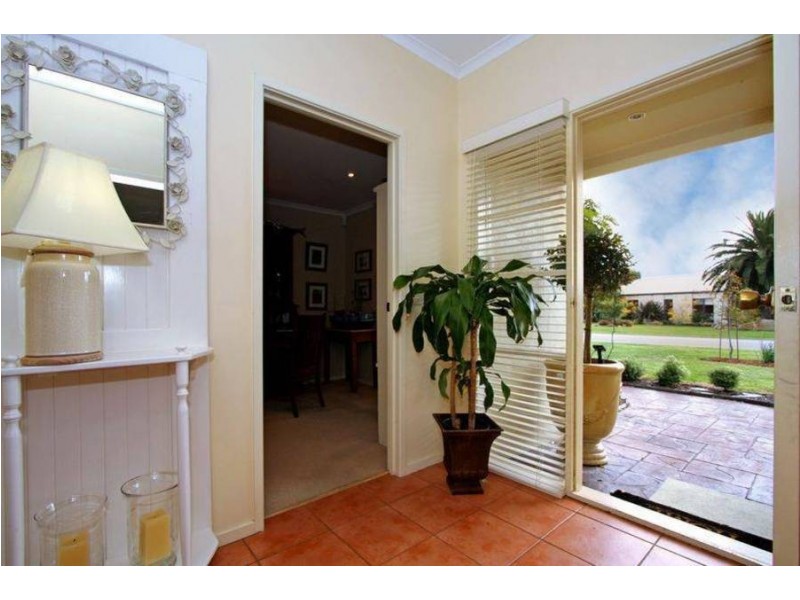 61 Country Club Drive, Safety Beach VIC 3936