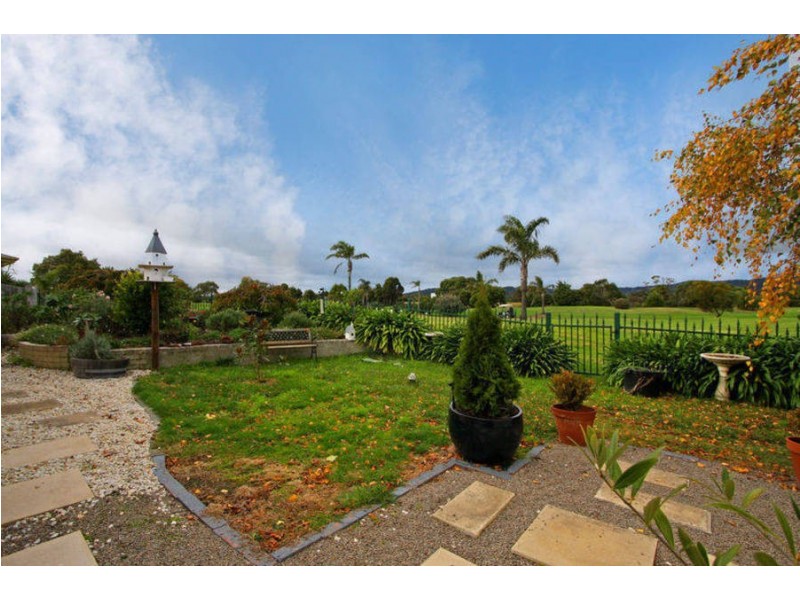 61 Country Club Drive, Safety Beach VIC 3936