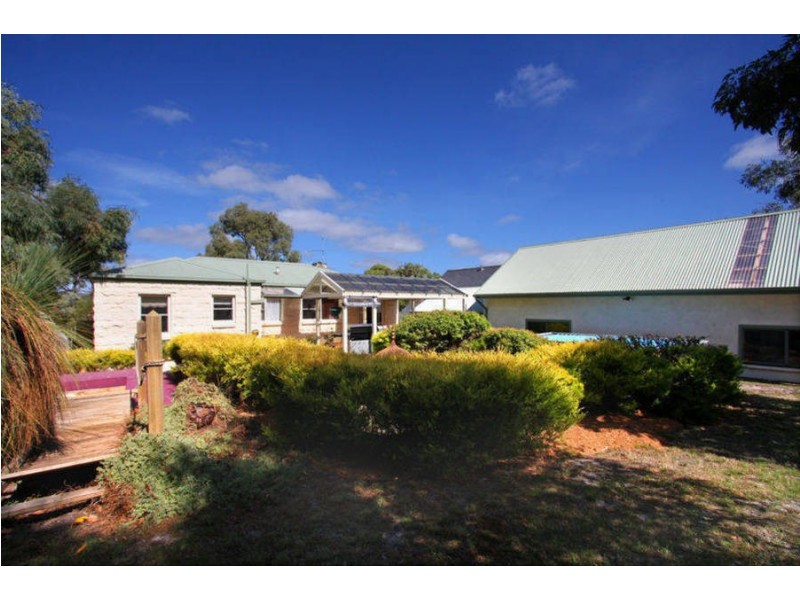 20 Warrain Avenue, Rosebud VIC 3939