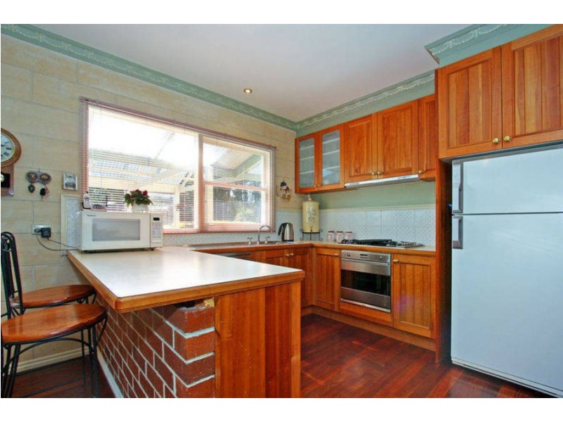 20 Warrain Avenue, Rosebud VIC 3939