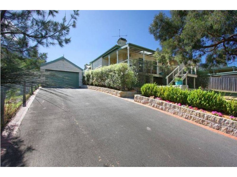 20 Warrain Avenue, Rosebud VIC 3939