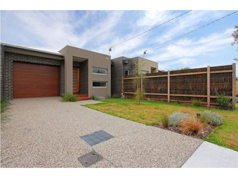 18A Capel Avenue, Rosebud VIC 3939