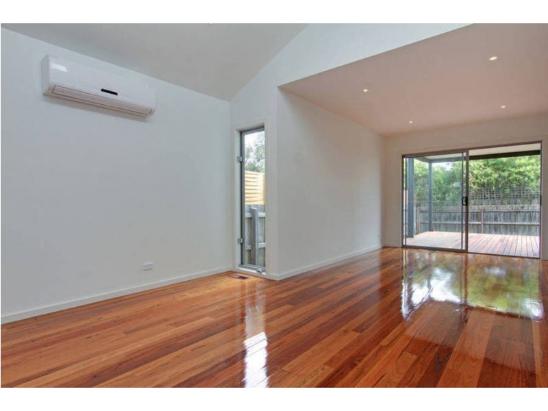 18A Capel Avenue, Rosebud VIC 3939