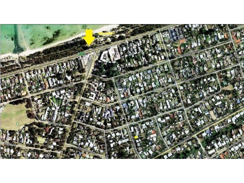 19 Staughton Avenue, Rosebud West VIC 3940