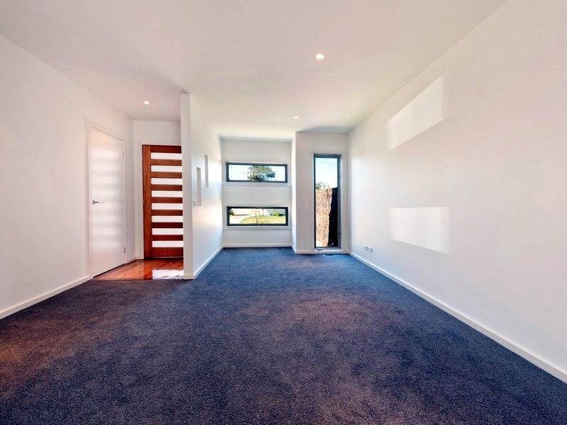 18 Capel Avenue, Rosebud VIC 3939