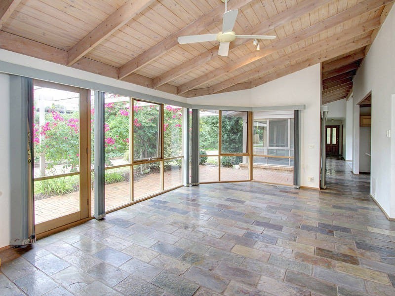 1/60 Adelaide Street, Blairgowrie VIC 3942