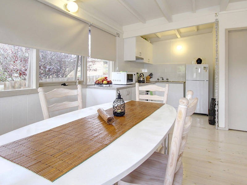 2/60 Adelaide Street, Blairgowrie VIC 3942