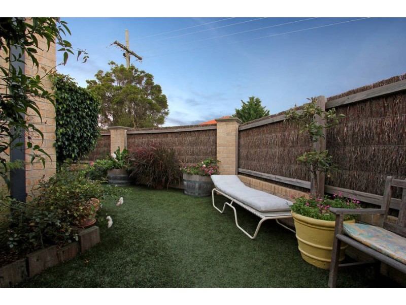 1/69-71 Seaview Avenue, Safety Beach VIC 3936