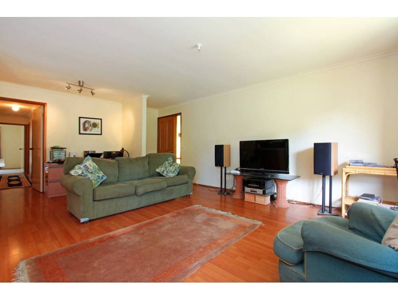 1 Hinton Street, Rosebud VIC 3939