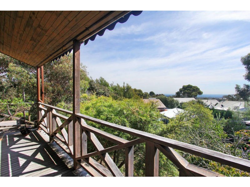 8 Anakie Court, Rosebud VIC 3939