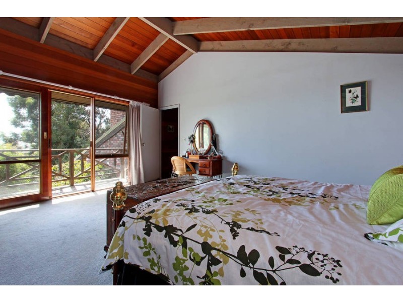 8 Anakie Court, Rosebud VIC 3939