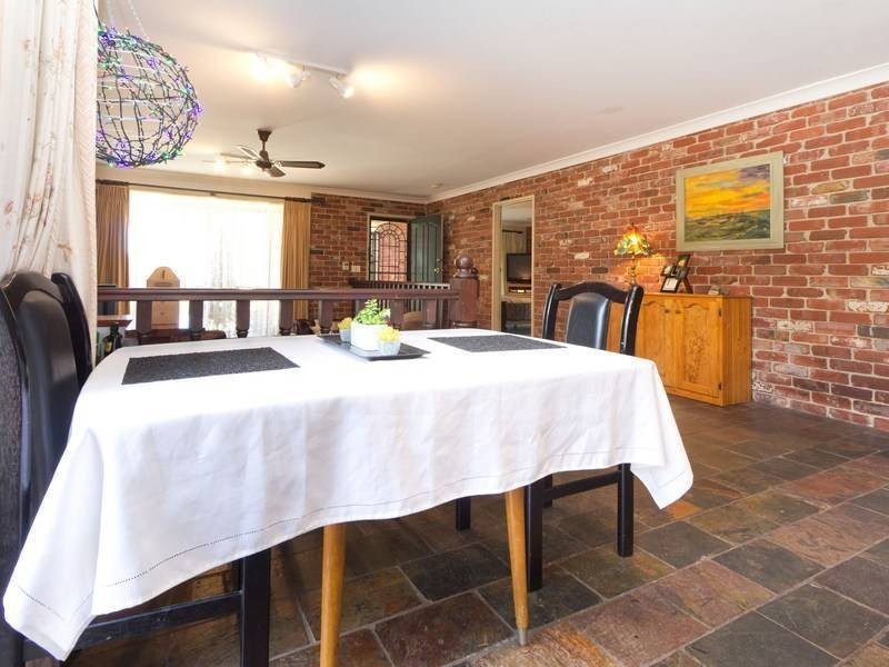 19 Carrathool Avenue, Rosebud VIC 3939