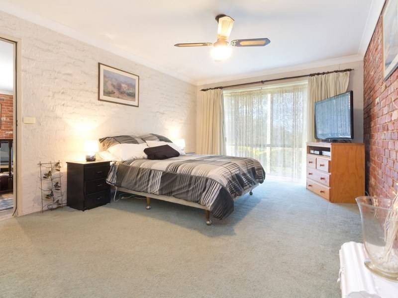 19 Carrathool Avenue, Rosebud VIC 3939