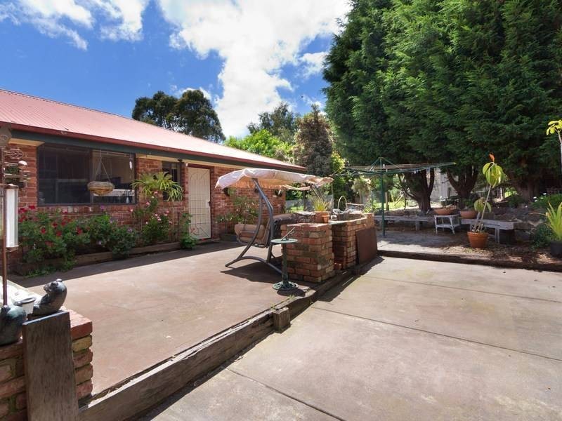 19 Carrathool Avenue, Rosebud VIC 3939