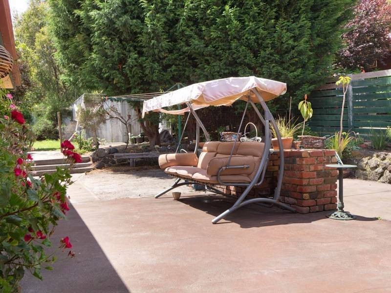 19 Carrathool Avenue, Rosebud VIC 3939