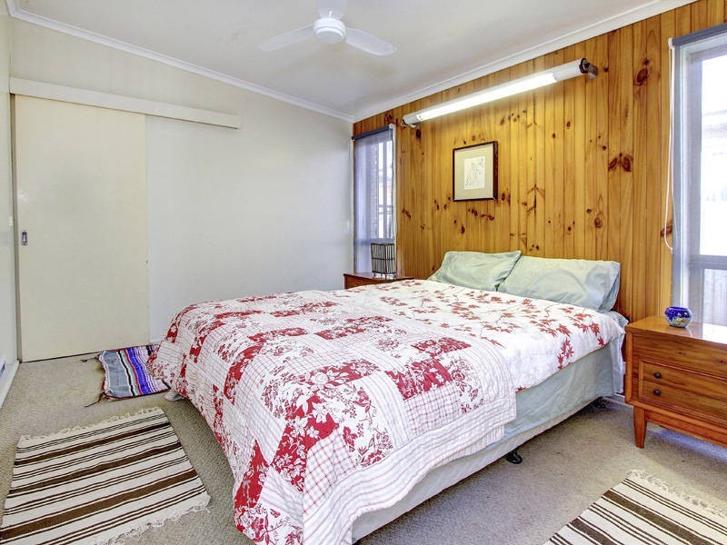 2/115 Austin Avenue, Mccrae VIC 3938