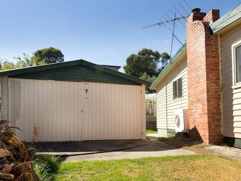 64 Beauna Vista Drive, Rye VIC 3941