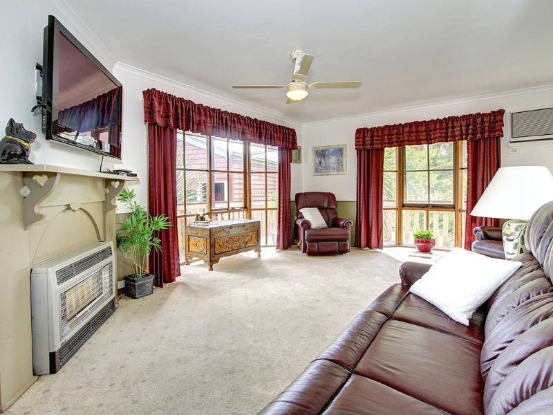 63 Sunningdale Road, Rosebud VIC 3939