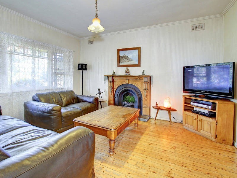 54 Valley Drive, Rye VIC 3941