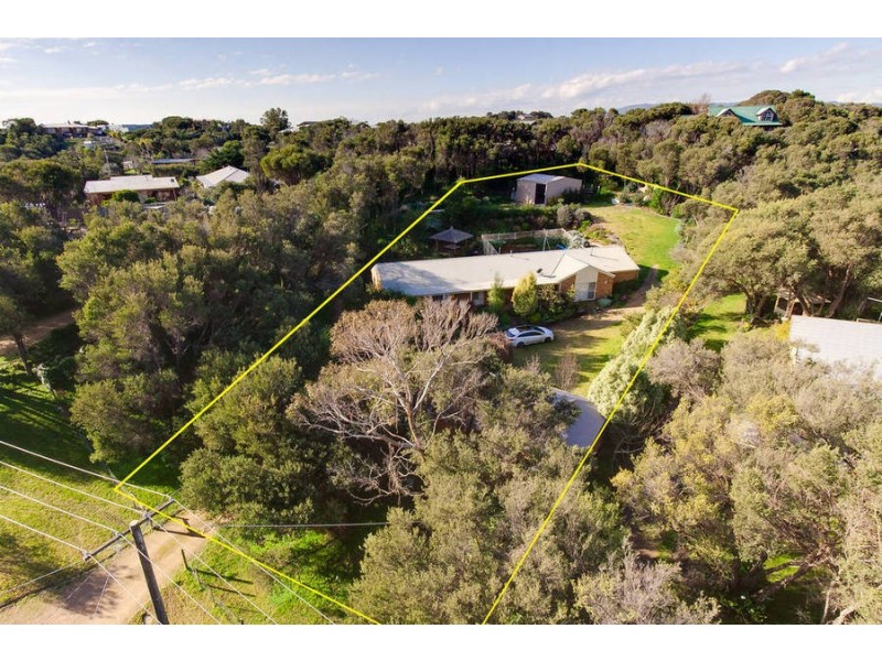 8 Bambra Court, Tootgarook VIC 3941