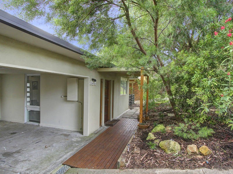 42 Croanna Street, Rye VIC 3941