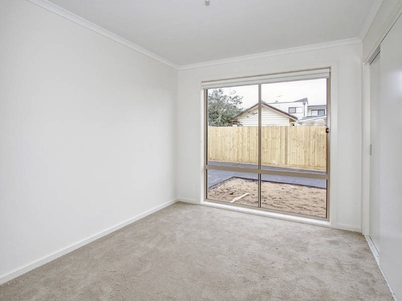 2/23 Grenville Grove, Rosebud VIC 3939