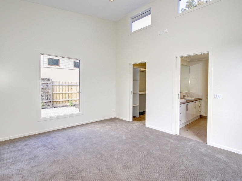 4 Karawa Close, Rosebud VIC 3939