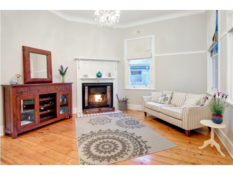 10 Corey Avenue, Dromana VIC 3936