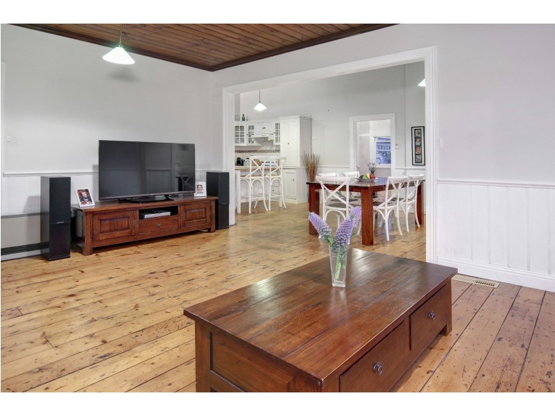 10 Corey Avenue, Dromana VIC 3936