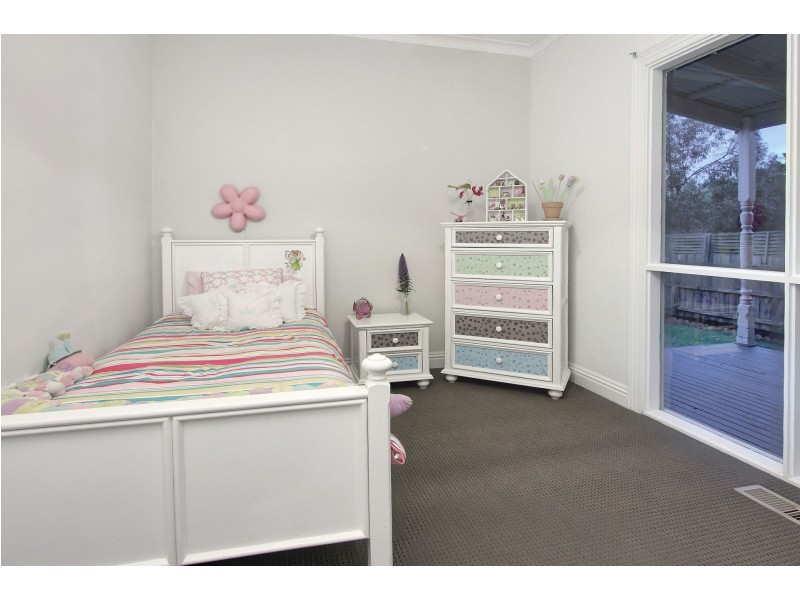 10 Corey Avenue, Dromana VIC 3936