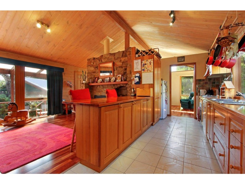 18 Sylvan Drive, Rosebud VIC 3939