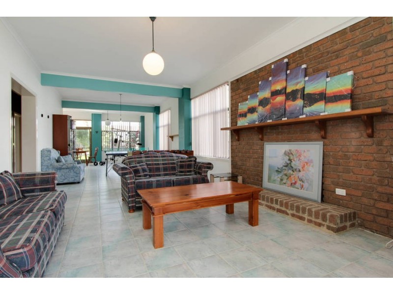 226 Dromana Parade, Safety Beach VIC 3936