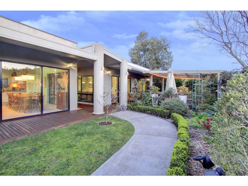 109 Country Club Drive, Safety Beach VIC 3936