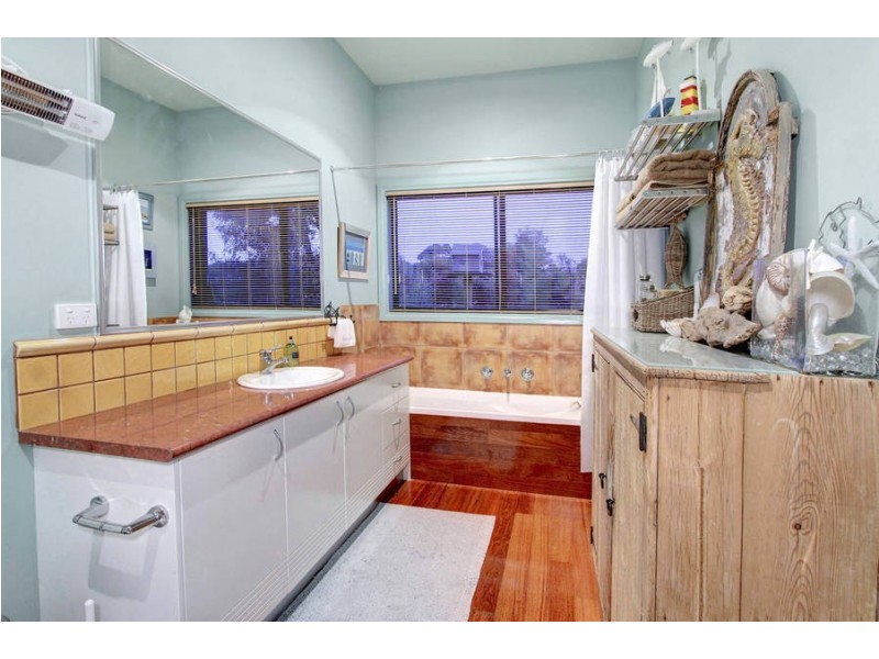 109 Country Club Drive, Safety Beach VIC 3936