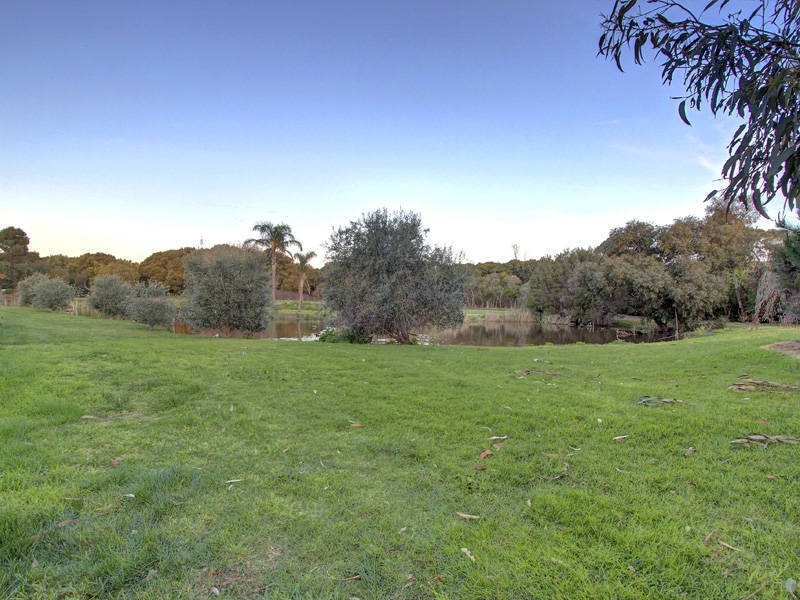 109 Country Club Drive, Safety Beach VIC 3936