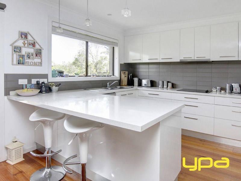 6 Berry Court, Safety Beach VIC 3936