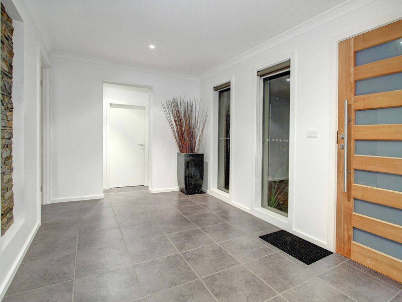 6 Berry Court, Safety Beach VIC 3936