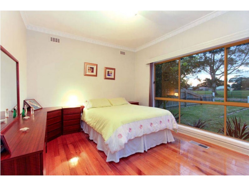 11 Burdett Street, Tootgarook VIC 3941