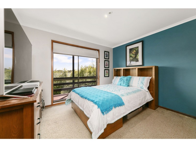 8 Fleur Avenue, Tootgarook VIC 3941